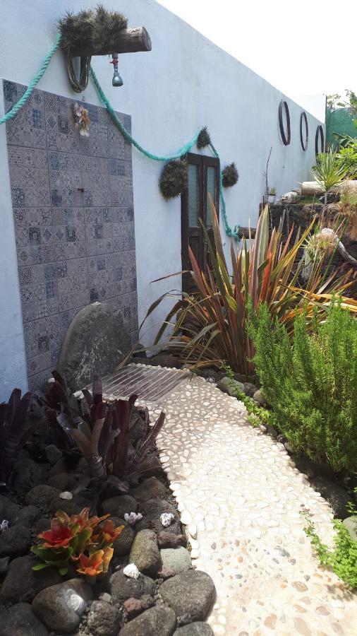 Villa De Baixo Da Ponte Biscoitos  Exterior foto